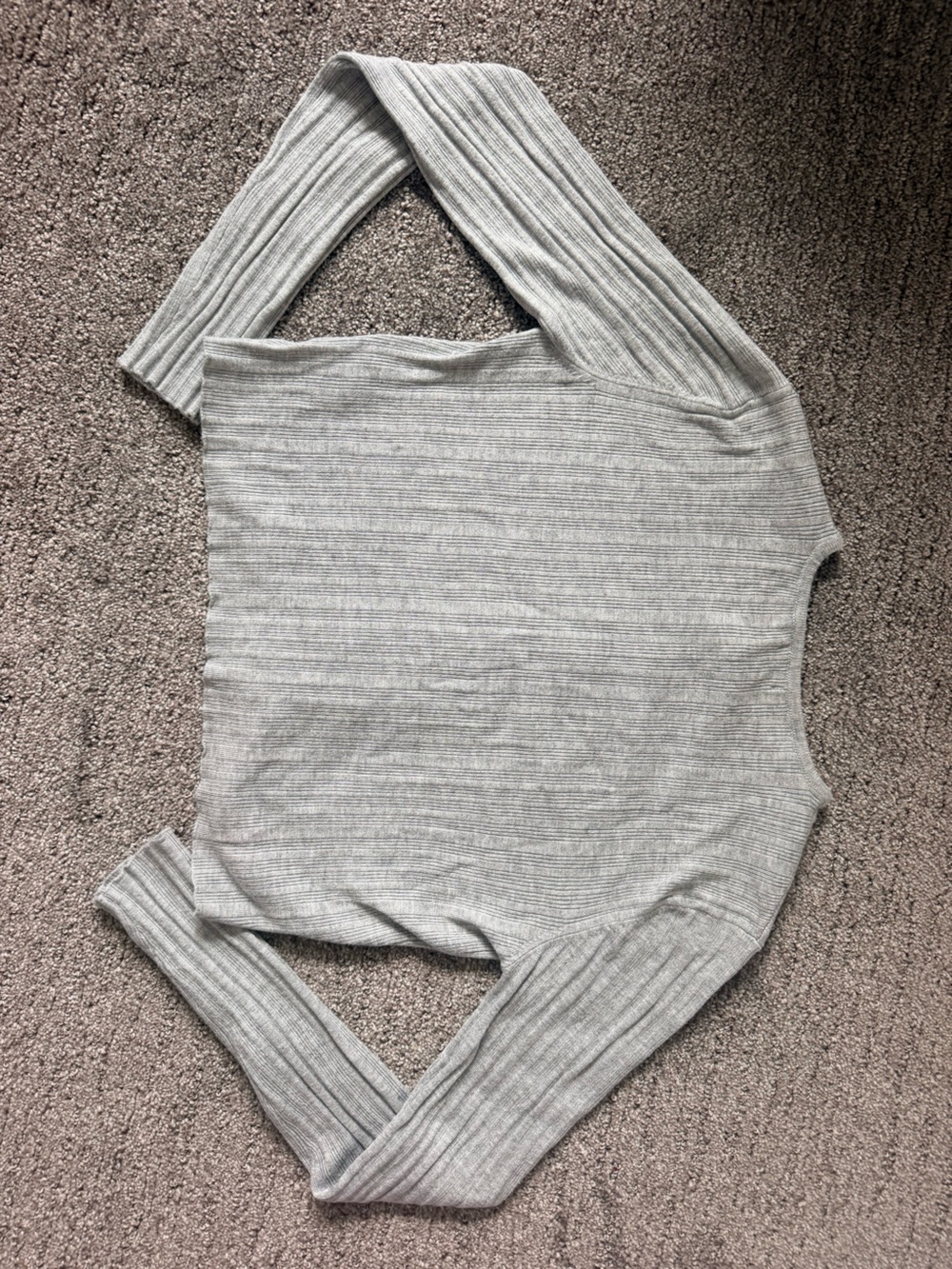 Light Gray Ribbed Button-Front Cardigan - Picture 3 of 4